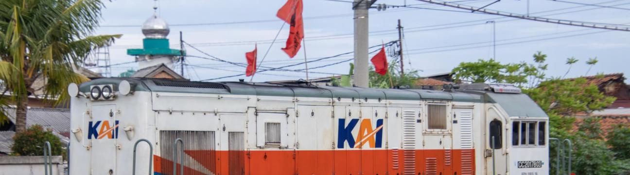 Mugni Railfans