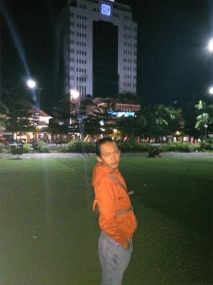 Brondong_lucu